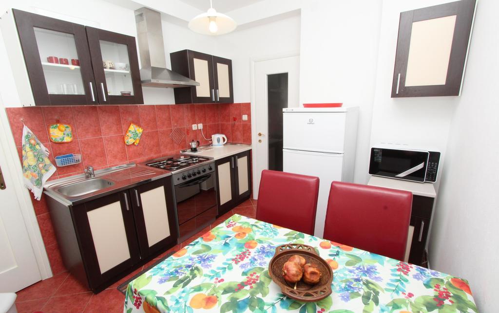 Apartment Dina Rovinj Exterior foto