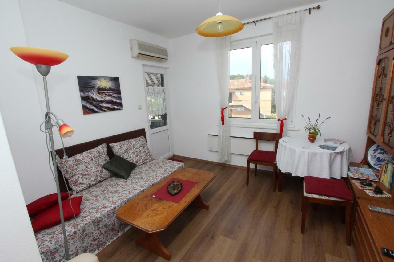 Apartment Dina Rovinj Exterior foto