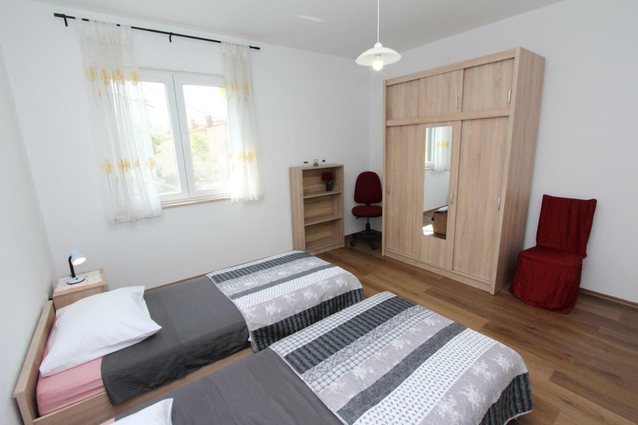 Apartment Dina Rovinj Exterior foto